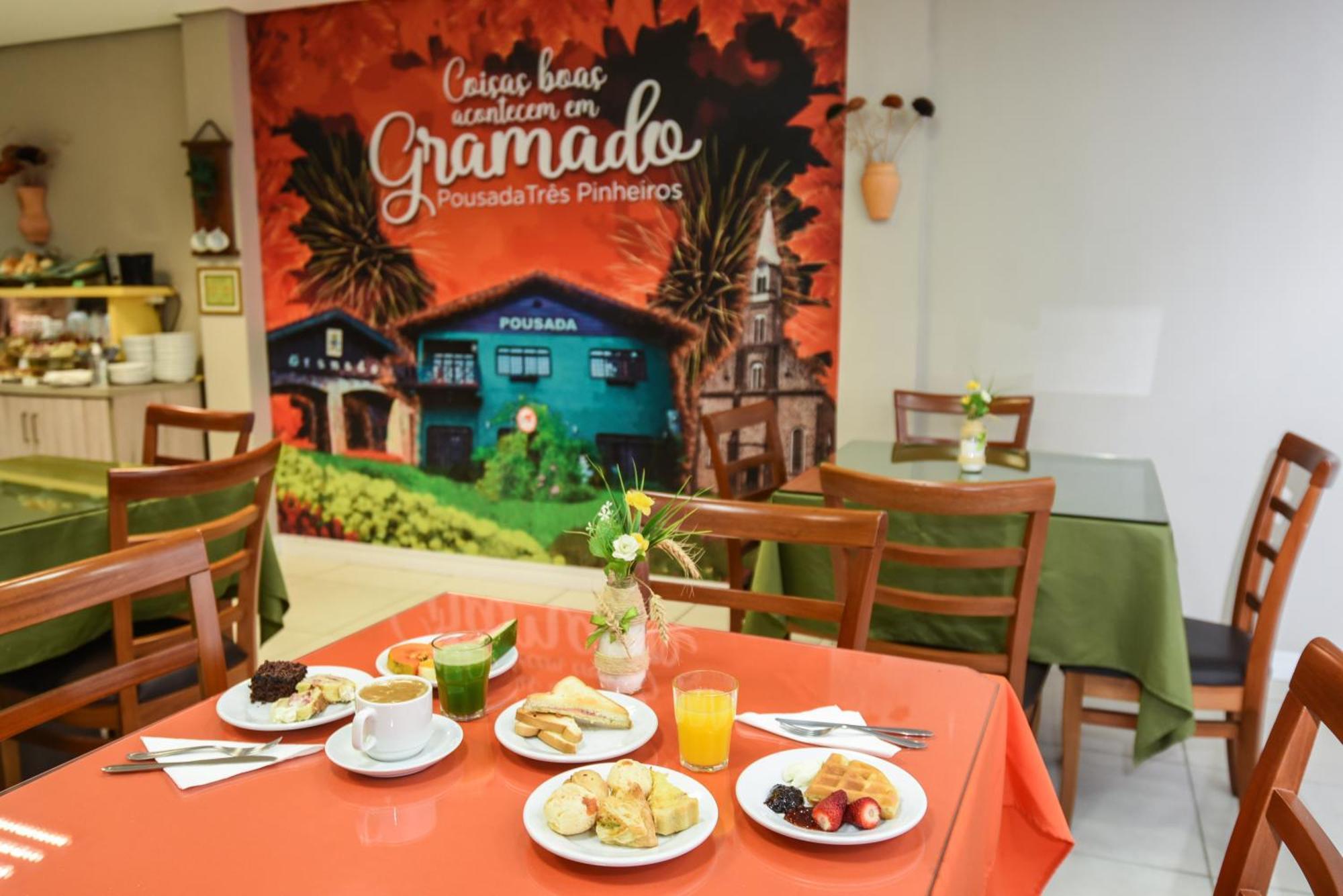 Pousada Tres Pinheiros Gramado Exterior foto